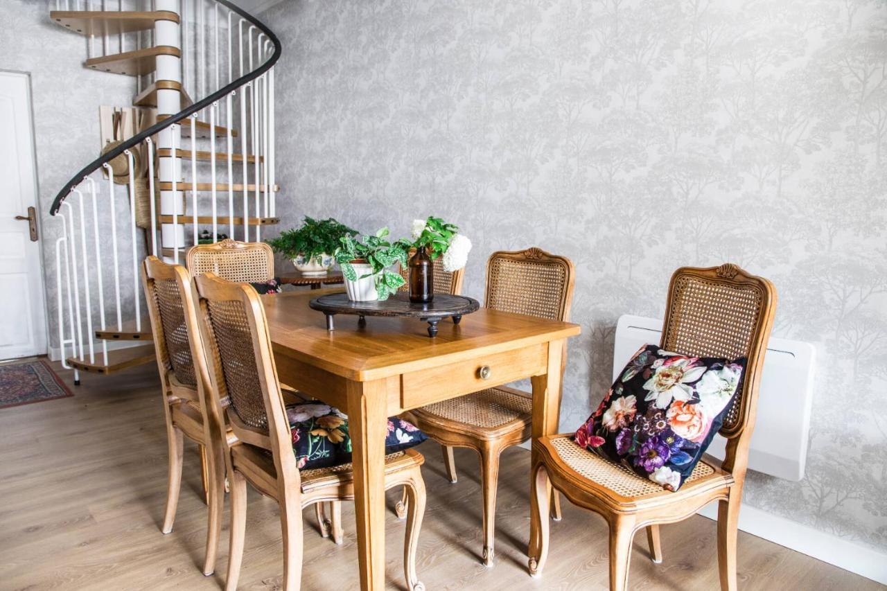 V I O L E T T E La Souris Des Champs Apartment Etival-Clairefontaine Bagian luar foto